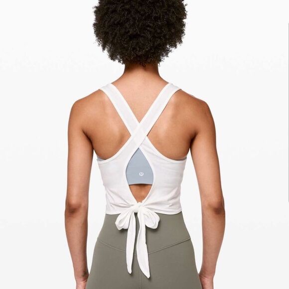 Lululemon Turn To Tie Tank White 12 FLAWS - Picture 1 of 10